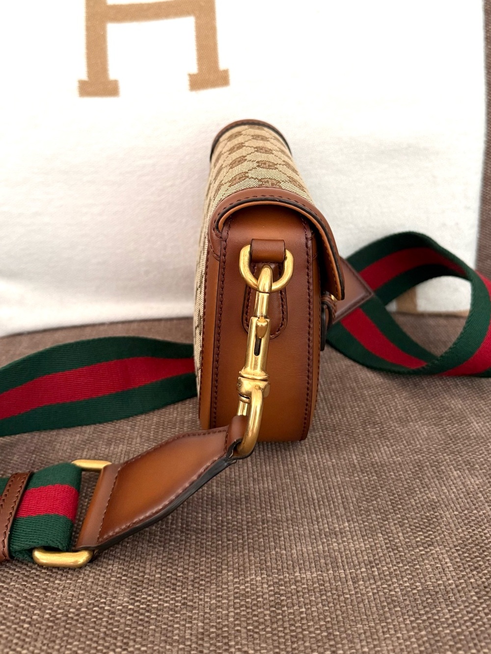 Authentic Gucci Small Lady Web Shoulder Bagbrown monogram canvas - Picture 8 of 16